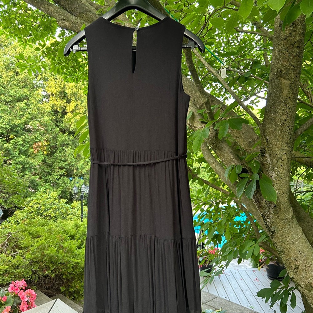 Banana Republic Summer Little Black Dress - Picture 4 of 6